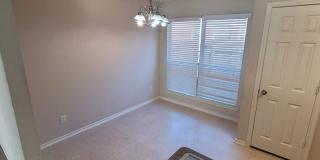 Clean North East Home - O'Conner & IH35 Gallery 11