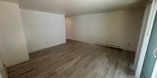 Country Squire Apartments 10833 Gallery 1