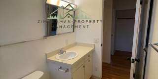 Quiet Friendly Street Neighborhood 3bd/1ba House Gallery 16