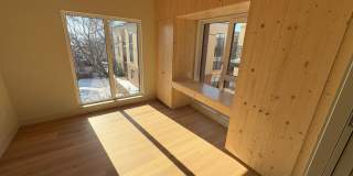 517 W Main Street Gallery 17