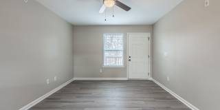 University Oaks Gallery 27