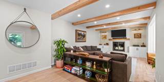 Gorgeous home in Englewood! Gallery 14