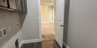 Beautiful 5 Bedroom, 3 Bath Executive Home in the Pointe! Gallery 15