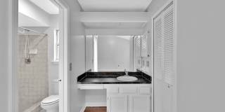 Welcome to this charming 3 bedroom, 2 bathroom home located in Jacksonville, FL Welcome to this charming 3 bedroom, 2 bathroom home located in Jacksonville, FL Gallery 23