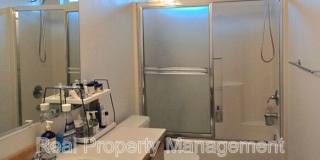 2824 Valencia St Gallery 13