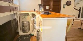 Gorgeous modern entire home perfect for large student groups available 9/1/2027 Gallery 34