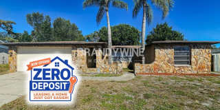 7815 Treasure Pointe Drive Gallery 1