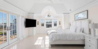 17 Ludlow Lane Gallery 35