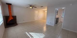 3BR/2BA House in Northwood - available NOW! Gallery 4