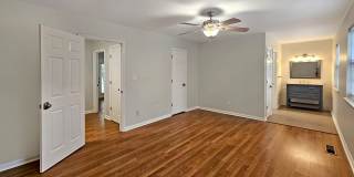 COMING SOON: Beautifully Updated 2/2.5 Townhome Near Truist Park Gallery 35