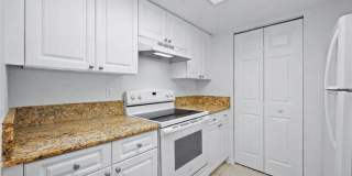 200 Crestwood Court N Gallery 1