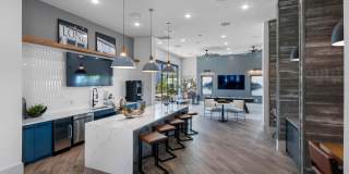 Bainbridge Creekside Gallery 19