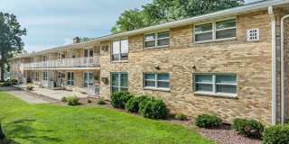 Newly Remodeled 2 Bedroom near Hilldale Mall Gallery 39