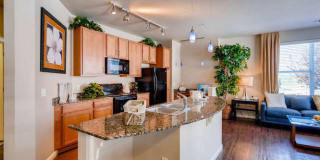 5151 Downtown Littleton Apartments Gallery 17