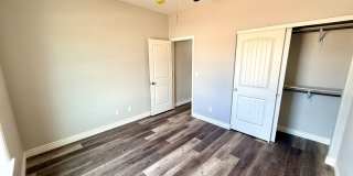 Gorgeous 2025 Built 3 Bedroom 2 Bath Home! Gallery 24