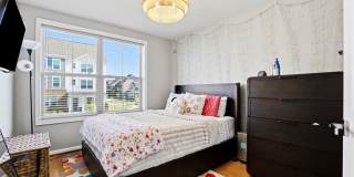 SPACIOUS, UPSCALE 3 BEDROOM 3.5 BATH TOWNHOME IS AVAILABLE MAY 22ND IN CLARKSBURG! Gallery 23