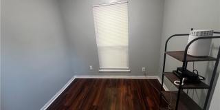 4033 Foxwood Drive Gallery 10