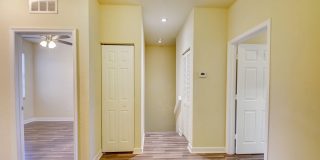 10385 Wellington Parc Drive Gallery 33