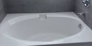 Bloomfield - 10625 Gallery 8