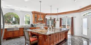 235 Summerhouse Lane Gallery 17