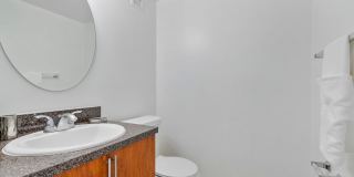 Grand Island Square - 3 Miles to Aventura Mall Gallery 51