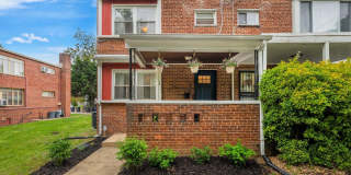 139 HAWAII Avenue NE Gallery 1