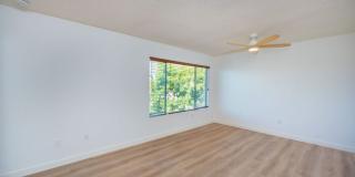 7652 Ellis Avenue Gallery 23