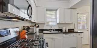 310 35TH Street Gallery 9