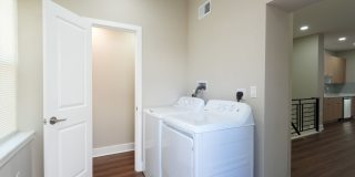 Renovated 3 Bedroom, 1.5 Bath Home in Newbold — Central Air, In-Unit Laundry, Private Yard Gallery 15