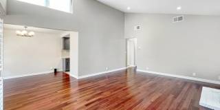 16255 Devonshire St Gallery 6