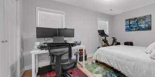 1733 W Crystal Street Gallery 16