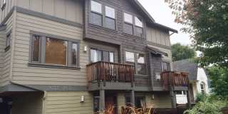 3bd/2.25ba Seattle Home Gallery 1