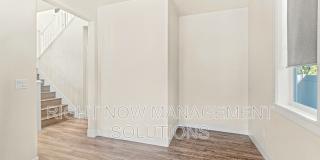 4923 North Glenrock Avenue Gallery 6