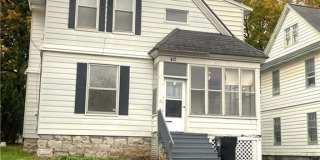 412 Douglas Gallery 1