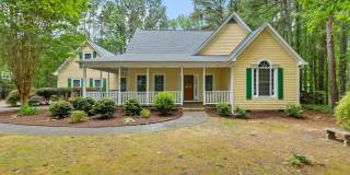 *Charming Farmhouse Style Retreat in Youngsville* Gallery 1