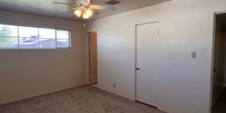 Tempe 3 Bed | 1.5 Bath *Landscaping Included* Close to ASU, Park, Restaurants Gallery 23