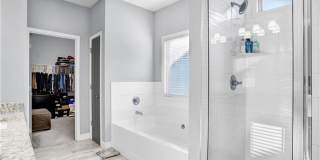 1395 Marion Street SE Gallery 19