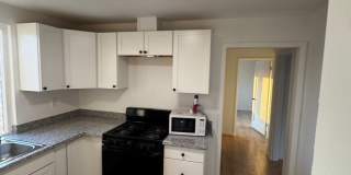 Charming 2BR House in Vallejo Gallery 3