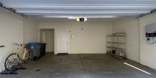 ALMOST NEW, SUPER CLEAN 2 BED, 2.5 BATHS, WOOD FLOORS, STAINLESS STEEL APPLIANCES, CLUBHOUSE WITH POOL Gallery 47