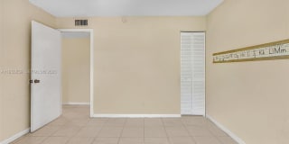 3750 SW 60th Ter Gallery 41