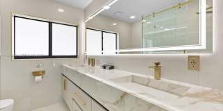 1117 Adams st Gallery 28