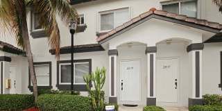 2239 SE 25th Ave Gallery 1