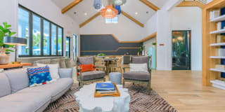 Arboretum West Gallery 31