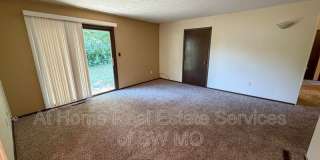 522 E Washita Gallery 4