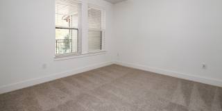 The Argos Apartments at Grant Park Gallery 19