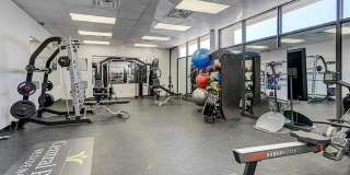 410 W 7th Street unit: 1023 Gallery 41