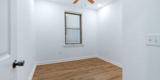 Temple Apartments Gallery 39