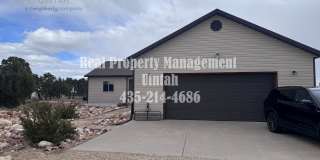 Beautiful and Cozy 3 Bedroom 2 and a Half Bath Home Gallery 1