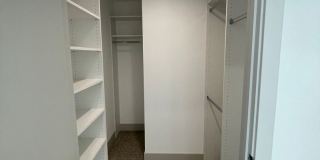 La Vida Melrose Gallery 23