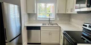 4550 OVERLOOK Drive NE Gallery 3